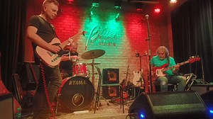 Zapraszamy na kolejne edycje Warsztaty Muzyczne //Blues Club Gdynia // WSTĘP WOLNY . Dziś Krzysztof Scieranski oraz powarsztatowe Jam Session :) | Blues Club Gdynia
