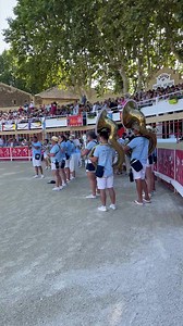 9.1K views · 139 reactions | Dans les arènes Emile Bilhau la banda gersoise Los Pagayos met l’ambiance avant le paseo de clôture de la feria de Saint-Gilles | ObjectifGard | Facebook
