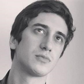 Vector Girlfriend 2025: Dating History & Exes - CelebsCouples