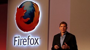 HTML5で作られた「Firefox OS」搭載スマホの発売が決定、実機の最新デモはこんな感じ