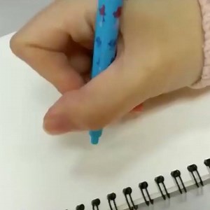 130K views · 1K reactions | This spy pen is very interesting. The ink is invisible after you write with it,unless you turn on the light to see the secret message. ✍⠀ #mrdiy #alwayslowprices #spypen #secretmessage ⠀ RM2.70 | MR DIY | Facebook