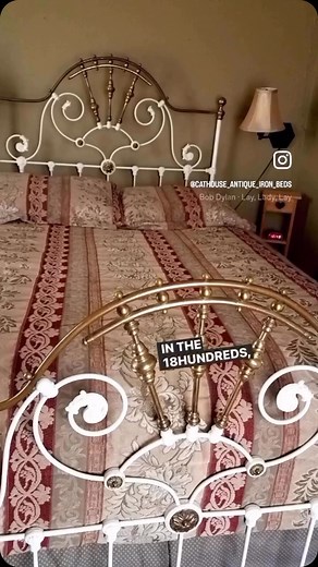 Antique Iron Beds far exceeded the popularity of their Brass Bed predecessor.#craftsman #antique #onekingslane #architecturaldigest #artdeco #airbnb #antiqueironbeds #countrylivingmag #artnouveau #victorian #newyorkdesign #newyorker #newyorkdesigners #Hamptons #hamptondesignershowhouse | Craig Spencer