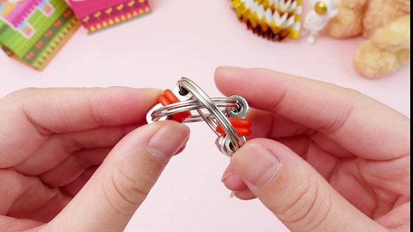 80 Pcs Fidget Toys Set Include 20 Six Roller Bike Chain 20 Key Flippy Chain 20 Marble Mesh Fidget Toys and 20 Spiky Sensory Rings for ADHD Autism Teens Adults Anxiety Stress Relief, 4 Colors