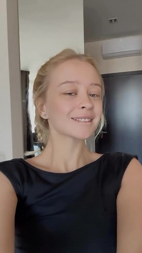 Fleamx✨ on Instagram: "What’s your favorite ice cream topping? "