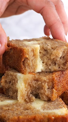 475K views · 3.9K reactions | Need to use up those overripe bananas? Make this Cream Cheese Banana Bread and thank us later ;) Find the full recipe on SixSistersStuff.com or comment "recipe" and we'll send it straight to your messages. | Six Sisters' Stuff | Facebook