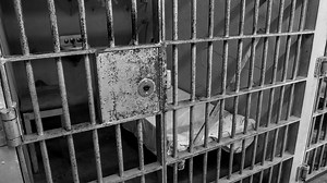 Florida prison failed to protect female inmates from repeated sexual abuse, DOJ says