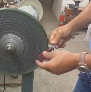 This is the current auction knife! Take a looksy! | Ramos Knives