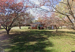 74 Parsonage Ln, Winchester, TN 37398 | Homes.com