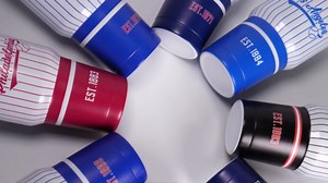 30OZ Gradient Color Baseball Insulated Mug, Keep Cold And Hot, Fashionable Gradient Color, Suitable For Outdoor, Sports, Office, A Beautiful Gift For Men, Women, Fans