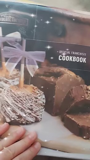 Fresh Ole Fashioned Fudge 😍🤤 | Rocky Mountain Chocolate Factory- Fort Collins