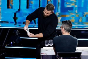 Meet 'AGT: Fantasy League Magician, Former NFL Player Jon Dorenbos
