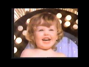 Pub Québec - Couches Huggies (1986)