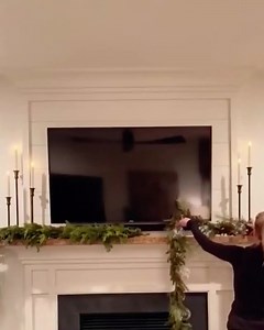 184 reactions · 23 shares | Jedinečné svítící ozdoby Pociťte kouzlo letošních Vánoc珞 Dokonalá kombinace světýlek a baněk ✨ Krásná vánoční dekorace do vašeho domova! Koupit nyní https://superzebra.cz/výrobek/zarici-vanocni-koule-xmasball?psh=69i00&pco=49i00&sp=77119i007 | Superzebra | Facebook