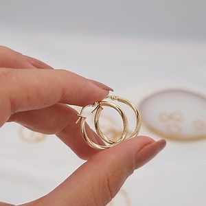 💁‍♀FREE SILVER FOR EVERY PURCHASE 😱 Buy any item & Get 1 FREE Silver Jewelry. Code: givemegift SHOP NOW 👉👉 https://talagold.ae/collections/earrings 💰 Tabby Installment Payments Available Split your purchases into 4 interest-free payments. 🚚 FREE Delivery for all orders!! #realgold #18kgold #freesilver #specialoffer #sale #talagold #tabby #jewelries #talanewoffer #dubaigoldsale | Tala Gold Collection