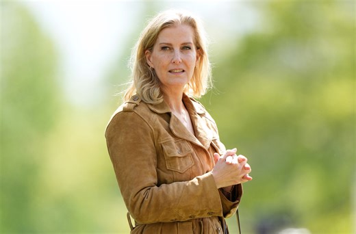 Sophie de Wessex a 60 ans : pour son portrait de sexa, elle ne s’est pas offert n'importe qui