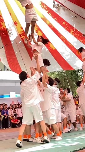 FOXY Cheerleading Squad trên TikTok