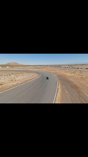 S.O.W. #Ninja500 #KawasakiNinja #Kawasaki #TrackDay #Motorcycle #StreetsOfWillow #WillowSprings | Teddy Calderon