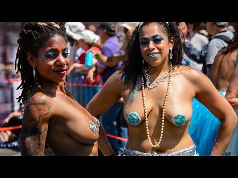 Leblon Beach Carnival Party ☀️ Rio de Janeiro's Festive Delight 🌴 Brazil 2024