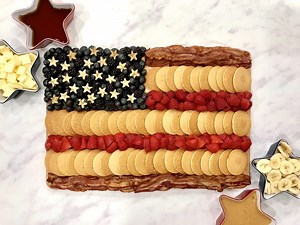 Display is (almost) everything! Here are 4 creative ways to toss together a 4th of July snack board