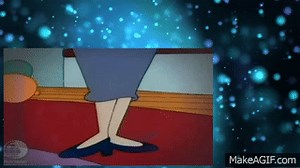 Charlotte Pickles tapping her foot on Make a GIF