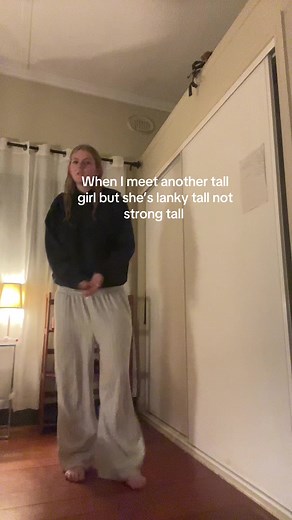 Lanky vs. Strong Tall: Understanding Lanky Body Types
