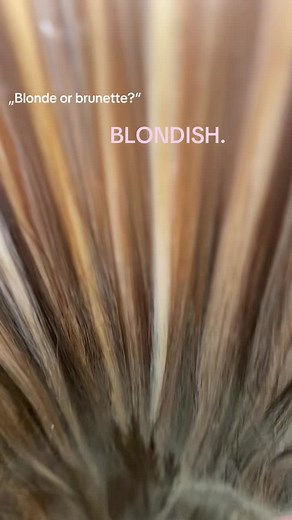 Blonde vs Brunette: The Ultimate Hair Color Debate