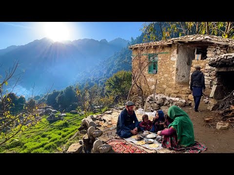 How People live in Afghan Mountain Villages far from civilization? The last Afghan Eastern shepherds