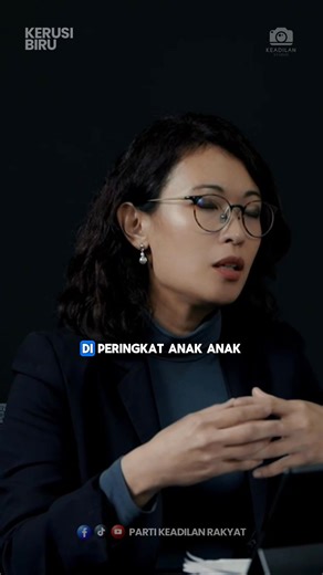 Buli: Isu Semasa & Sistem Sokongan di Sekolah Kalau nak tahu apa lagi yang Datuk Ginie dan hos-hos kita bincangkan, korang search je Kerusi Biru 26/2025 di Facebook atau Youtube rasmi KEADILAN. #KerusiBiru #KEADILAN #Buli #KatakanTidakKepadaBuli #LawanTetapLawan #WanitaKEADILAN #MalaysiaMadani | Parti Keadilan Rakyat