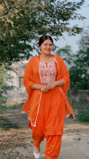 84K views · 915 reactions | 﫶 @kalsi_simran18 #kalsi_simran18 | Simran Kalsi | Facebook