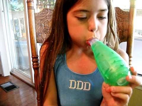 Acapella airway clearance device. How to use by Aryia