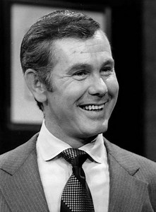 Johnny Carson - Wikipedia | RallyPoint