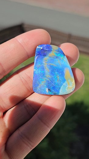 ☀️ This Blue boulder opal reminds me of the ocean. 81,5 carat Measurements: 34 x 10 (mm) . . . . . . . . .#opals #opal #gemstone #gemstonejewellery #opalsale #koroitopal #australianboulderopal #opalcutterr #stonecollector #opalnecklace #opalring #opalschmuck #goldsmith #opalcabochon #metalsmith #australianopal #boulderopal #lapidary #colorstone #jewelry #naturalstone #silversmith #opalsale #opalsupplier | Koroit Opal Company