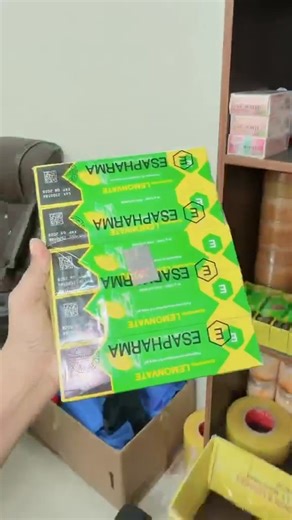 🌿✨ LEMONVATE CREAM nd LEMON CREAM✨🌿 ✅ ১০০% আসল ও কার্যকর ✅ টিউব – ৩০ গ্রাম ✅ শুধুমাত্র বাহ্যিক ব্যবহারের জন্য 🍋 ব্যবহারবিধি: 👉 আপনার পছন্দের বডি হোয়াইটেনিং ক্রিম/লোশন এর সাথে মিশিয়ে ব্যবহার করুন 👉 এটি শরীরের ত্বকের জন্য, মুখে ব্যবহার করবেন না 💛 উপকারিতা: ✔️ কালো দাগ, দাগছোপ ও পিগমেন্টেশন কমায় ✔️ গোড়ালি, হাঁটু, কনুইসহ কালচে জায়গা হালকা করে ✔️ ত্বককে উজ্জ্বল, মসৃণ ও আকর্ষণীয় করে 📦 এখনই সংগ্রহ করুন! Contact Us : 01930-774749 💌অর্ডারের জন্য ইনবক্স করুন Fashion with wasfia #lemonvatcream #lem