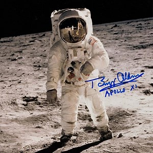Apollo Astronaut Autographs | Moonpans.com