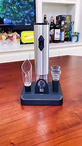 668 reactions · 54 shares |  Coloque e desfrute de um funcionamento rápido e sem gotas a sair por fora!.  Perfeito para um presente! Comprar agora  https://vigoexpress.pt/produto/conjunto-para-abrir-vinho-eletrico-vinocork/?psh=2i99&pco=2i99&sp=7719i997 | Vigoexpress | Facebook