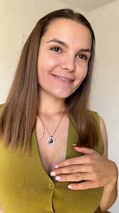 Circle Birthstone Necklace – personal, emotional, unique. Choose up to 4 birthstones and have the names of your children or loved ones engraved. Your love. Your story. ❤️ | Jewelry Engraving Shop