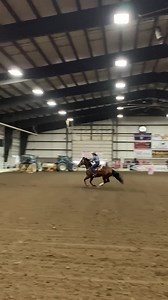 Leslie Willis took round two of Barrel Futurities of America The Panty Raid Futurity in Springfield, Ohio, with a 15.709-second run aboard Im Gunnin For Ya, clinching her aggregate win. Look for more information as payouts are finalized from The Panty Raid event on barrelracingmagazine.com and the On the Road with Dawn and Clea Facebook page. BarrelRacing.com | BarrelRacing.com