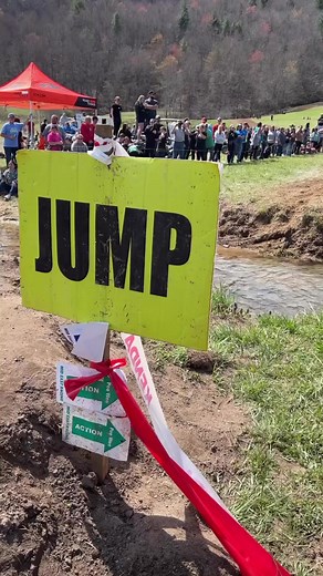 Mideast Hare Scramble creek jump taught some lessons about commitment this morning 😅 | On The Pipe Podcast