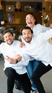 [À table ! Avec les chefs Mercure] Clap de fin 🎬 L’aventure Mercure x Top Chef, c’est terminé ! On retrouve nos 3 égéries Top Chef @lilian.douchet @justine_piluso et @pierrechomet pour un débrief de ce tour de France culinaire ! 👨‍🍳 Ce qu’ils retiennent de ce périple dans les restaurants Mercure : rencontre avec des Chefs, brigades et producteurs passionnés, tout en découvrant les produits locaux de chaque région. 🇫🇷 Une aventure remplie de belles rencontres, centrée sur le partage de valeu
