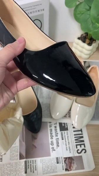 #womenshoes #tiktok #fyp #foryou #flatshoes