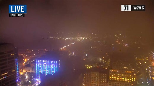 37 reactions | Another storm is moving through Hartford! Check out the frequent lightning flashes! Models are handling these storms horribly. They are like the Energizer Bunny...they keep going and going.... | Jill Gilardi | Facebook