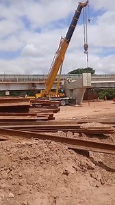 11K views · 538 reactions | New tana bridge inaendelea kushugulikiwa. wachina ni deadly President William Samoei Ruto ako job mbaya,every corner of the country is getting development Good job president ✌️ | Bonboss | Facebook