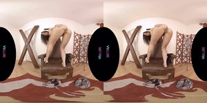 VRALLURE Will She Control Your Mind?