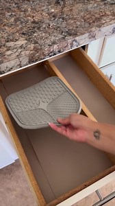 164K views · 1.7K reactions | Kitchen drawer organization ideas ✨ | Stephanie Vargas | Facebook