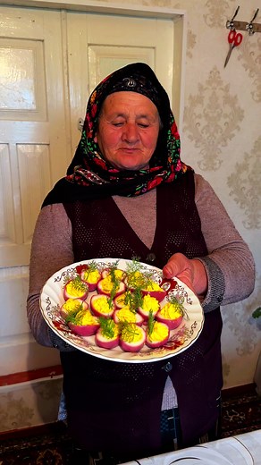 Kənd Süfrəsi Kanalımıza Abune olaq #ulkermirzezade #sahmarhaciyev #kesfet #keşfetteyizzz