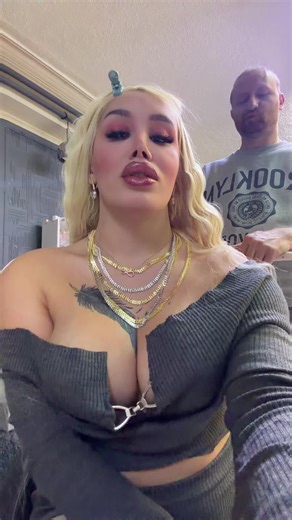 Alara (@alara.demirkoll) adlı kullanıcının orijinal ses - Alara ile oluşturduğu videoları