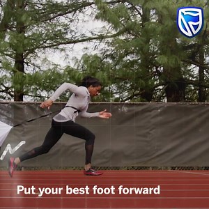 How do you explain to people the characteristics of short- and long-term investing in 1 minute?​ You draw a comparison with marathon runners and sprinters. They are both experts at what they do but have different requirements and goals. Sprinters, like short-term investments, need explosive power over a short distance. A marathon runner, on the other hand, needs a consistent and steady pace over a lengthy period, similarly to long-term investing.​ If you’re keen on learning more about investing,