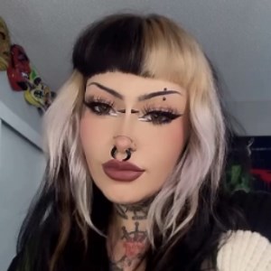 PrincessValerie_ - Twitch