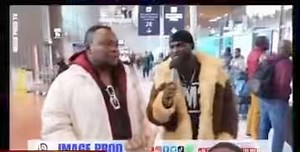 Jeremy, vue de loin, Aida et plusieurs autres artistes comédiens congolais sont arrivés à Paris ce matin 🏃🏽‍♂️🏃🏽‍♂️🏃🏽‍♂️ | Mbote