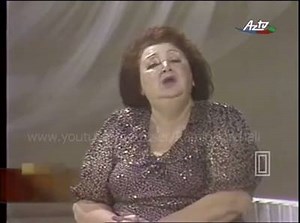 Sevgilim tut əlimdən, Gedək üzü küləyə... | Tarihi Sultanahmet Köftecisi Selim Usta - Baku, Azerbaycan